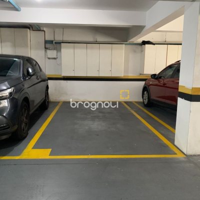 Apartamento com 81m², 3 quartos (sendo 1 suíte), 1 garagem, no bairro Centro em Florianópolis