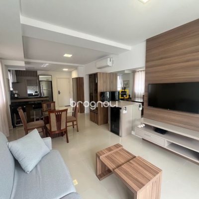 Apartamento com 72m², 2 quartos (sendo 1 suíte), 1 garagem, no bairro Jurerê Internacional em Florianópolis