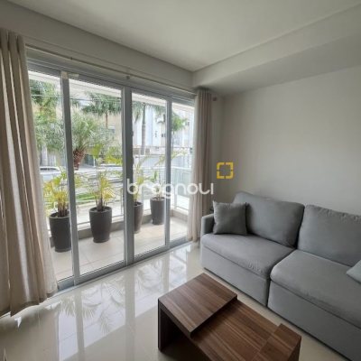 Apartamento com 72m², 2 quartos (sendo 1 suíte), 1 garagem, no bairro Jurerê Internacional em Florianópolis