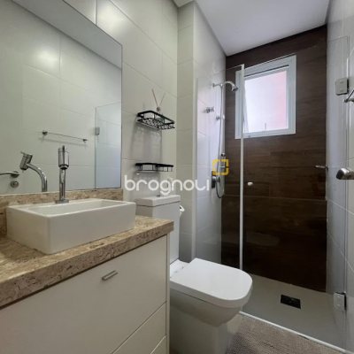 Apartamento com 72m², 2 quartos (sendo 1 suíte), 1 garagem, no bairro Jurerê Internacional em Florianópolis