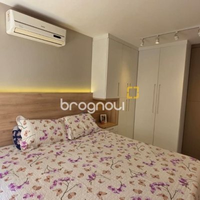 Apartamento com 91m², 3 quartos (sendo 1 suíte), 2 garagens, no bairro Trindade em Florianópolis