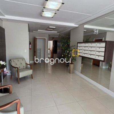 Apartamento com 91m², 3 quartos (sendo 1 suíte), 2 garagens, no bairro Trindade em Florianópolis