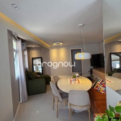 Apartamento com 91m², 3 quartos (sendo 1 suíte), 2 garagens, no bairro Trindade em Florianópolis