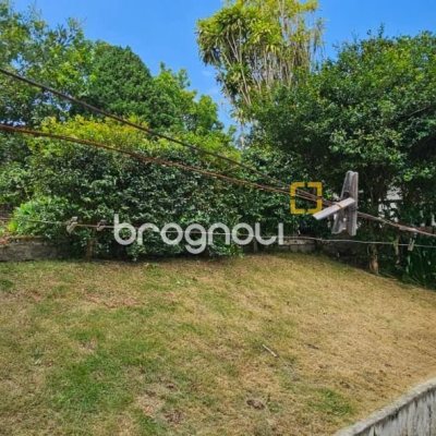Casa com 288m², 4 garagens, no bairro Saco dos Limões em Florianópolis