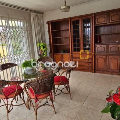 Casa com 288m², 4 garagens, no bairro Saco dos Limões em Florianópolis