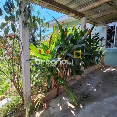 Casa com 70m², 3 quartos, 1 garagem, no bairro Barreiros em São José