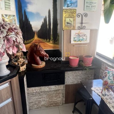 Apartamento com 75m², 2 quartos (sendo 1 suíte), 1 garagem, no bairro Canasvieiras em Florianópolis