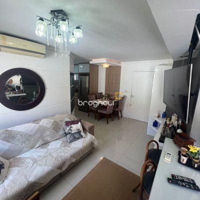 Apartamento com 75m², 2 quartos (sendo 1 suíte), 1 garagem, no bairro Canasvieiras em Florianópolis