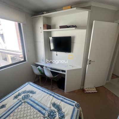 Apartamento com 75m², 2 quartos (sendo 1 suíte), 1 garagem, no bairro Canasvieiras em Florianópolis