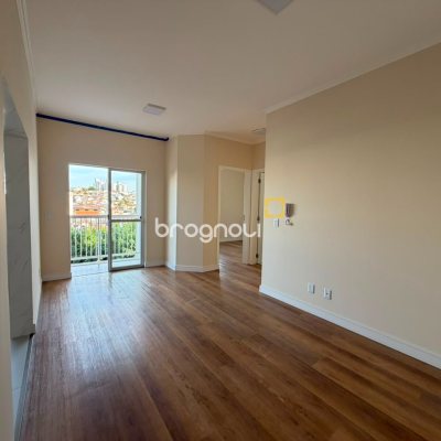 Apartamento com 58m², 2 quartos, 1 garagem, no bairro Estreito em Florianópolis