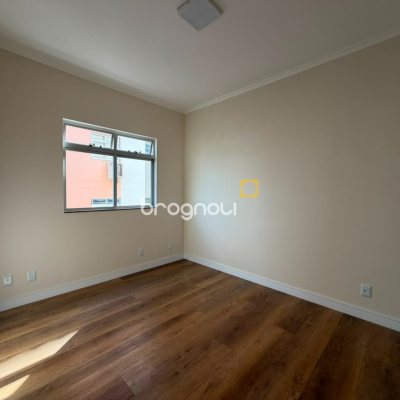 Apartamento com 58m², 2 quartos, 1 garagem, no bairro Estreito em Florianópolis