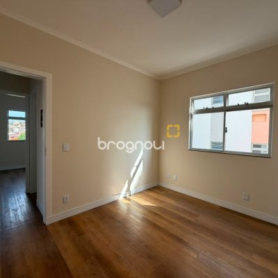 Apartamento com 58m², 2 quartos, 1 garagem, no bairro Estreito em Florianópolis