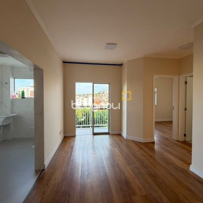 Apartamento com 58m², 2 quartos, 1 garagem, no bairro Estreito em Florianópolis
