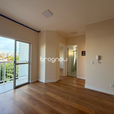 Apartamento com 58m², 2 quartos, 1 garagem, no bairro Estreito em Florianópolis