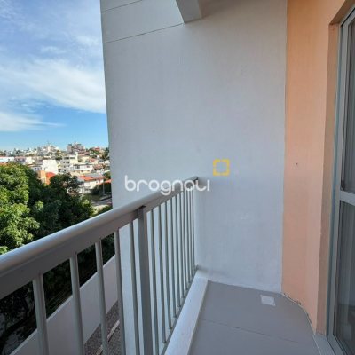Apartamento com 58m², 2 quartos, 1 garagem, no bairro Estreito em Florianópolis