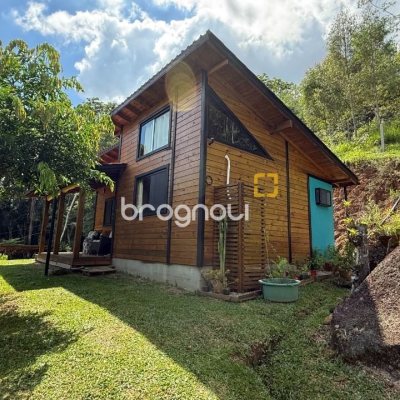 Sítio com 100m², 1 quarto, 3 garagens, no bairro Penha em Paulo Lopes