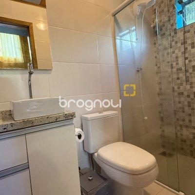 Sítio com 100m², 1 quarto, 3 garagens, no bairro Penha em Paulo Lopes