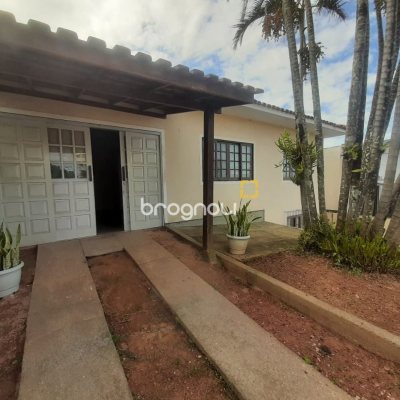 Casa com 150m², 3 quartos (sendo 1 suíte), 1 garagem, no bairro Serraria em São José