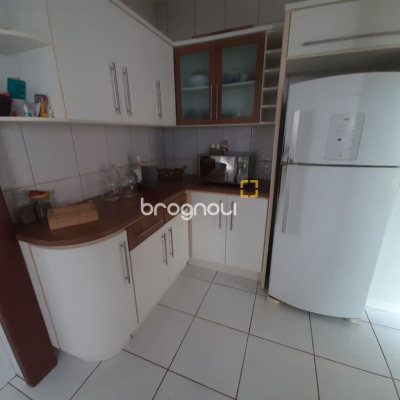 Casa com 150m², 3 quartos (sendo 1 suíte), 1 garagem, no bairro Serraria em São José