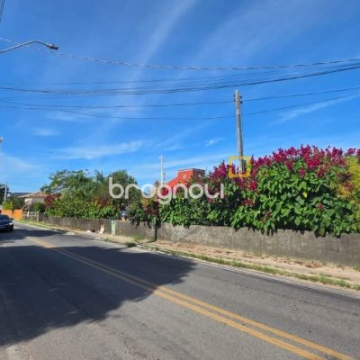 Terreno com 787m², no bairro Campeche em Florianópolis