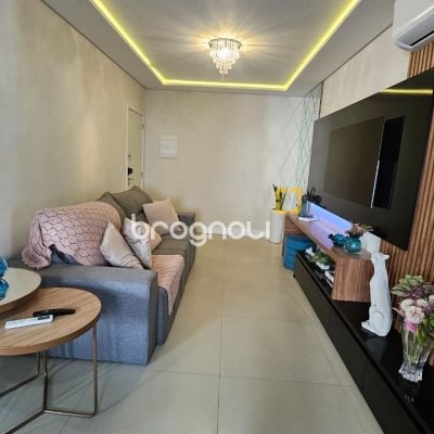 Apartamento com 101m², 3 quartos (sendo 1 suíte), 1 garagem, no bairro Canasvieiras em Florianópolis