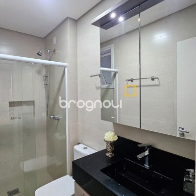 Apartamento com 101m², 3 quartos (sendo 1 suíte), 1 garagem, no bairro Canasvieiras em Florianópolis
