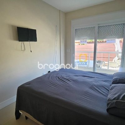 Apartamento com 101m², 3 quartos (sendo 1 suíte), 1 garagem, no bairro Canasvieiras em Florianópolis