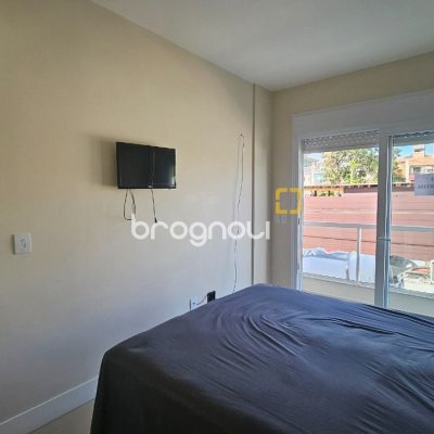 Apartamento com 101m², 3 quartos (sendo 1 suíte), 1 garagem, no bairro Canasvieiras em Florianópolis