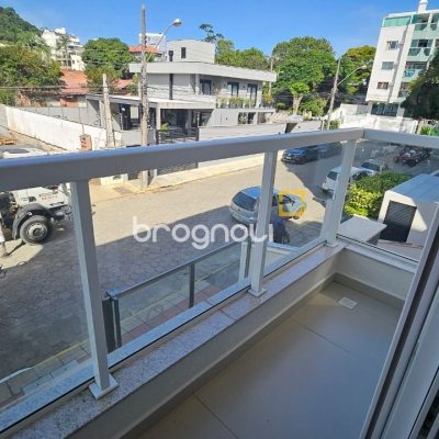 Apartamento com 101m², 3 quartos (sendo 1 suíte), 1 garagem, no bairro Canasvieiras em Florianópolis