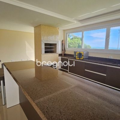 Apartamento com 101m², 3 quartos (sendo 1 suíte), 1 garagem, no bairro Canasvieiras em Florianópolis