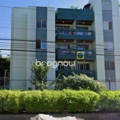 Apartamento com 72m², 2 quartos (sendo 1 suíte), 1 garagem, no bairro Trindade em Florianópolis