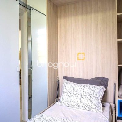 Apartamento com 72m², 2 quartos (sendo 1 suíte), 1 garagem, no bairro Trindade em Florianópolis
