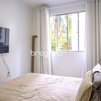 Apartamento com 72m², 2 quartos (sendo 1 suíte), 1 garagem, no bairro Trindade em Florianópolis