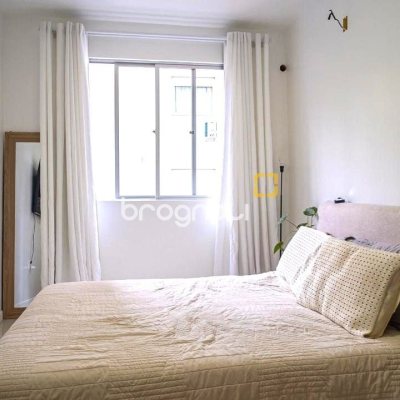Apartamento com 72m², 2 quartos (sendo 1 suíte), 1 garagem, no bairro Trindade em Florianópolis