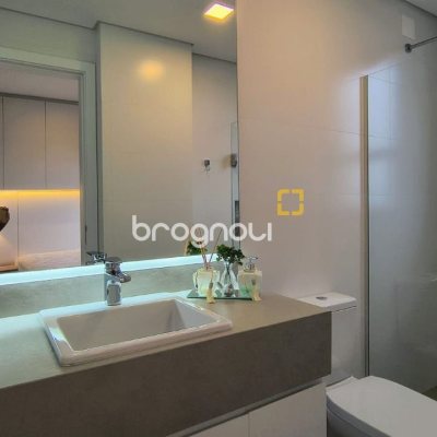 Apartamento com 76m², 2 quartos (sendo 2 suítes), 1 garagem, no bairro Jardim Atlântico em Florianópolis