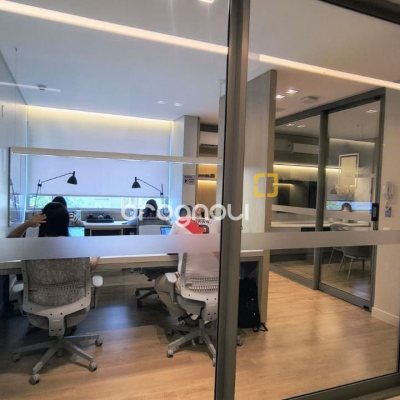 Apartamento com 76m², 2 quartos (sendo 2 suítes), 1 garagem, no bairro Jardim Atlântico em Florianópolis