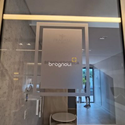 Apartamento com 76m², 2 quartos (sendo 2 suítes), 1 garagem, no bairro Jardim Atlântico em Florianópolis
