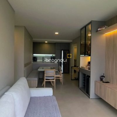Apartamento com 76m², 2 quartos (sendo 2 suítes), 1 garagem, no bairro Jardim Atlântico em Florianópolis