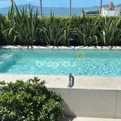 Apartamento com 76m², 2 quartos (sendo 2 suítes), 1 garagem, no bairro Jardim Atlântico em Florianópolis