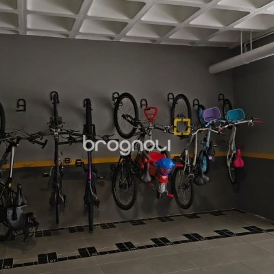 Apartamento com 76m², 2 quartos (sendo 2 suítes), 1 garagem, no bairro Jardim Atlântico em Florianópolis