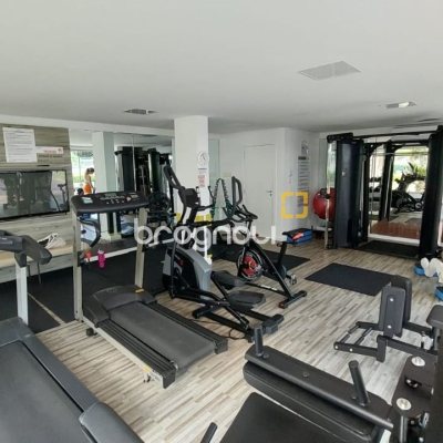Apartamento com 88m², 3 quartos (sendo 1 suíte), 2 garagens, no bairro Campeche em Florianópolis