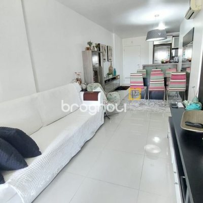 Apartamento com 88m², 3 quartos (sendo 1 suíte), 2 garagens, no bairro Campeche em Florianópolis