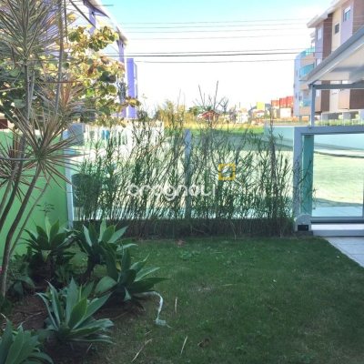Casa com 100m², 3 quartos (sendo 1 suíte), 2 garagens, no bairro Ingleses em Florianópolis