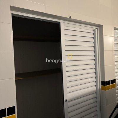 Apartamento com 132m², 3 quartos (sendo 3 suítes), 2 garagens, no bairro Centro em Florianópolis