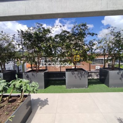 Apartamento com 148m², 3 quartos (sendo 3 suítes), 2 garagens, no bairro Jurerê em Florianópolis