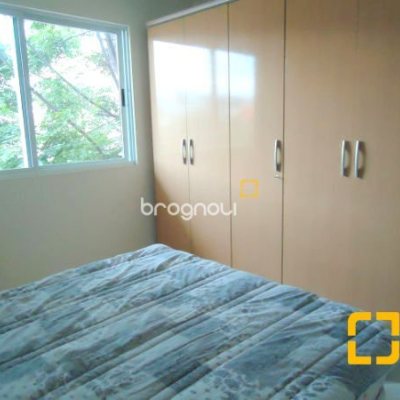 Casa com 380m², 5 quartos (sendo 2 suítes), 2 garagens, no bairro Jurerê em Florianópolis