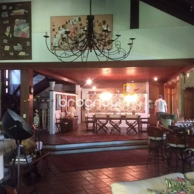 Casa com 942m², 5 quartos (sendo 5 suítes), 3 garagens, no bairro Jurerê Internacional em Florianópolis