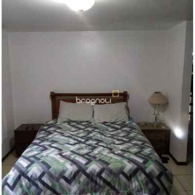 Casa com 200m², 4 quartos (sendo 3 suítes), 5 garagens, no bairro Jurerê Internacional em Florianópolis