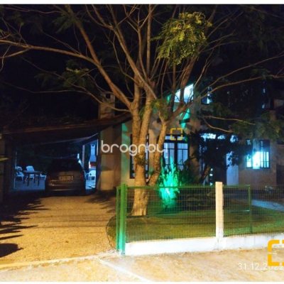 Casa com 200m², 4 quartos (sendo 3 suítes), 5 garagens, no bairro Jurerê Internacional em Florianópolis
