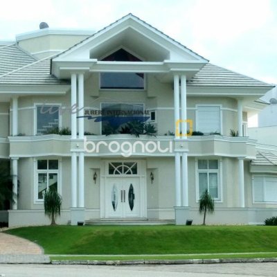Casa com 1290m², 8 quartos (sendo 6 suítes), 8 garagens, no bairro Jurerê Internacional em Florianópolis